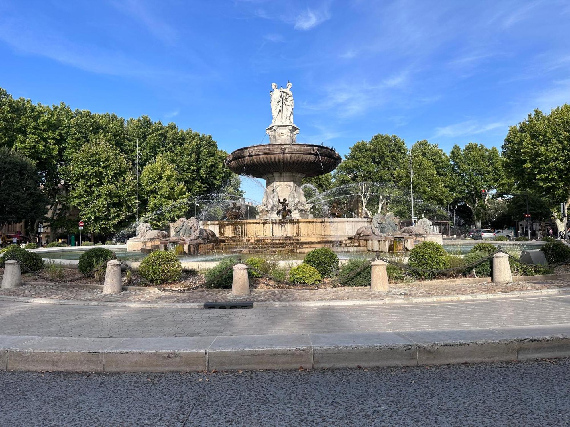 Joli Studio Le Clos D'Aix Avec Grande Terrasse Piscine Et Parking Gratuit Aix-en-Provence Kültér fotó